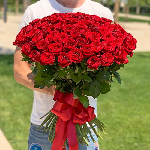 101 красная роза 60 см сорт "Ред Наоми"