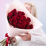Красные розы Краснодар 50 см "Черная Магия" поштучно — миниатюра 5