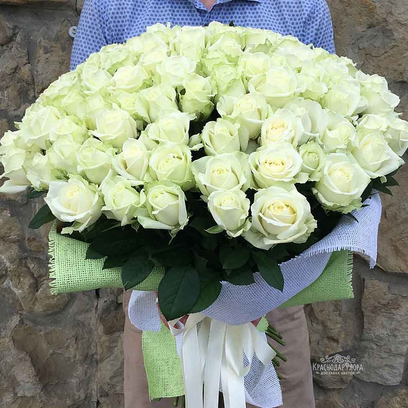 Белые розы Россия 60 см шт.