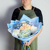 Букет из 7 разноцветных гортензий — миниатюра 2