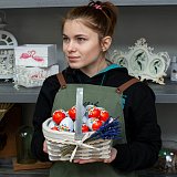 Корзина из 19 "Kinder Сюрприз" — миниатюра 2