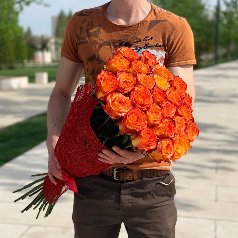 Букет из 25 роз желто-оранжевых "Хай Мэджик" 80 см