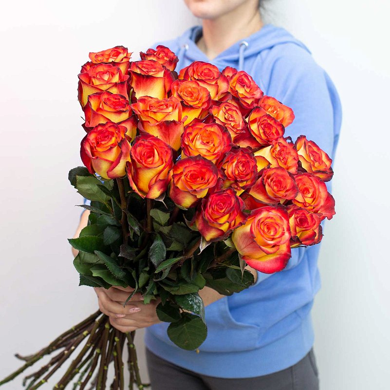 Купить оранжевые розы популярные букеты цветов