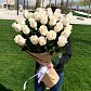 Букет из 25 белых роз "Мондиаль" 90 см