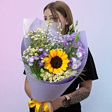 Сиреневый букет с подсолнухом — миниатюра 4